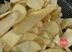 孜然脆土豆片的做法图解3