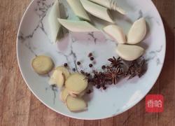 猪肉白菜土豆炖粉条的做法图解4