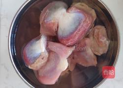 酸辣鸡杂的做法图解1