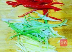 清蒸鲈鱼的做法图解3