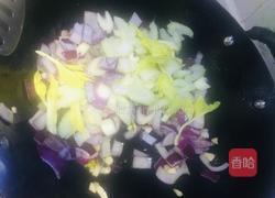 西芹洋葱炒鸡蛋的做法图解7