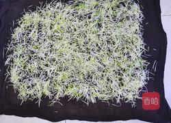 炝拌白萝卜丝的做法图解3