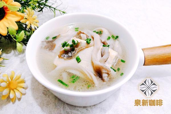 养生菌菇豆腐汤