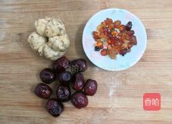 桃胶红枣百合汤的做法图解1