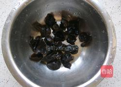 红枣桂圆双耳汤的做法图解7