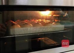 奶香面包的做法图解10