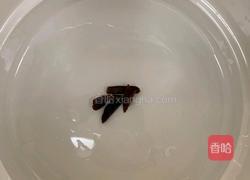 无水高丽参炖乌鸡(闽南滴汤)的做法图解3