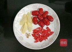 瑶柱花生猪肚汤的做法图解3