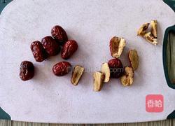 红枣桂圆甜汤的做法图解3