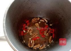 枸杞核桃豆浆的做法图解6