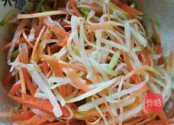 萝卜丸子豆腐汤的做法图解1