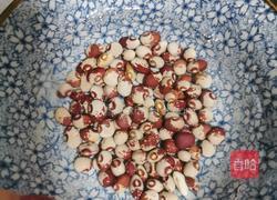 桃胶小米汤的做法图解2