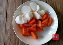 胡萝卜山药排骨汤的做法图解10