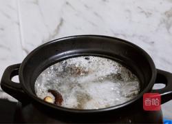 板栗香菇鸡汤的做法图解8