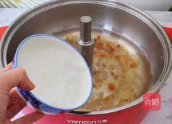 桃胶皂角米雪燕百合羹的做法图解6
