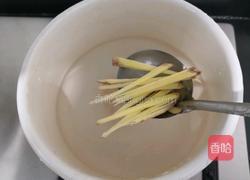 蟹柳豆芽汤的做法图解9