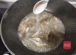 蘑菇肉片汤的做法图解11