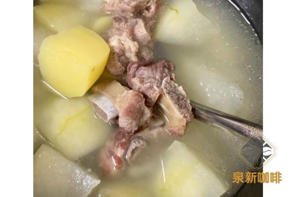 冬瓜土豆排骨汤