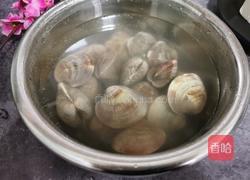蛤蜊豆腐汤的做法图解2