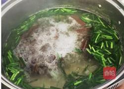 韭菜猪血汤的做法图解4