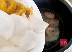 萝卜玉米土鸡汤的做法图解9