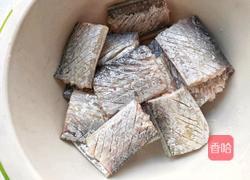 红烧带鱼的做法图解2