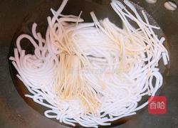 凉拌土豆粉的做法图解2