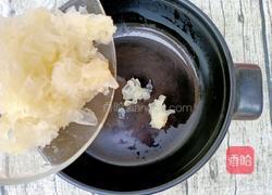 枸杞马蹄玉米糖水的做法图解2