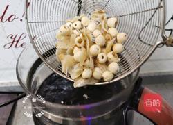 黑米莲子百合汤的做法图解6