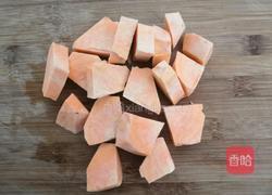 莲子桃胶红薯汤的做法图解4