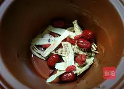 Illustration of how to make healthy beef soup 7