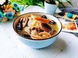 麦冬香菇炖鸡汤的做法[图]