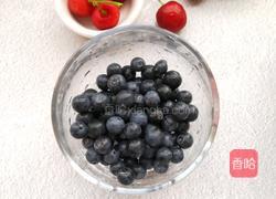 高颜值的酸奶燕麦杯的做法图解1