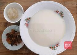 椰奶桃胶的做法图解1