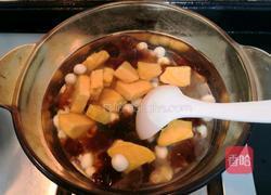 莲子桃胶红薯汤的做法图解10