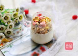 香蕉酸奶燕麦杯的做法图解7