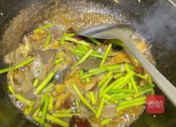 家常小炒蘑菇的做法图解6