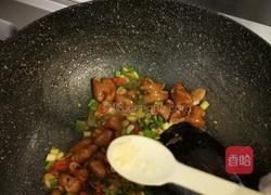 酸辣肥肠的做法图解13