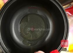 香煎土豆香肠块的做法图解6