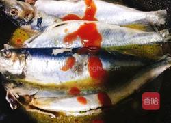 红烧沙丁鱼的做法图解4