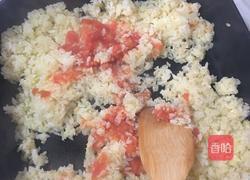 茄汁炒饭的做法图解5