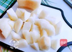 金桔雪梨红枣汤的做法图解5