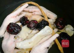 药膳凤爪的做法图解2