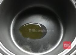 香肠煲仔饭的做法图解4