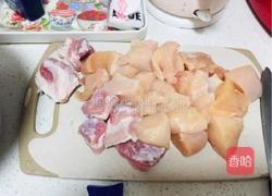 脆皮炸鸡肉和猪肉小肠的做法图解9