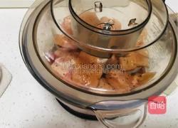 脆皮炸鸡肉和猪肉小肠的做法图解10