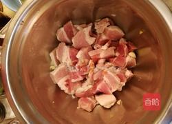 韩式五花肉泡菜汤的做法图解3