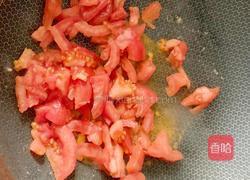 8个月以上宝宝辅食：茄汁小花粒粒面的做法图解8