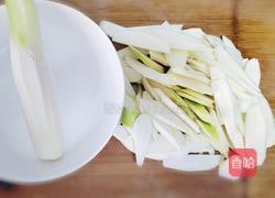 清炒茭白的做法图解1