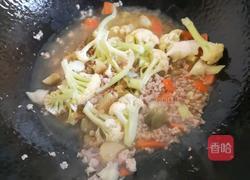 肉末花菜的做法图解6